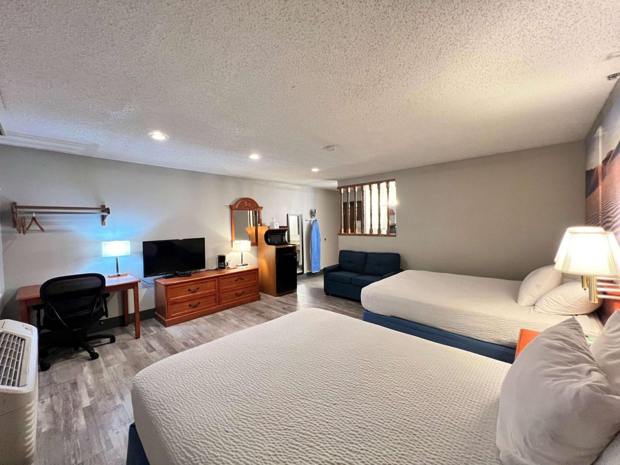 Clearfield Antelope Inn & Suites מראה חיצוני תמונה