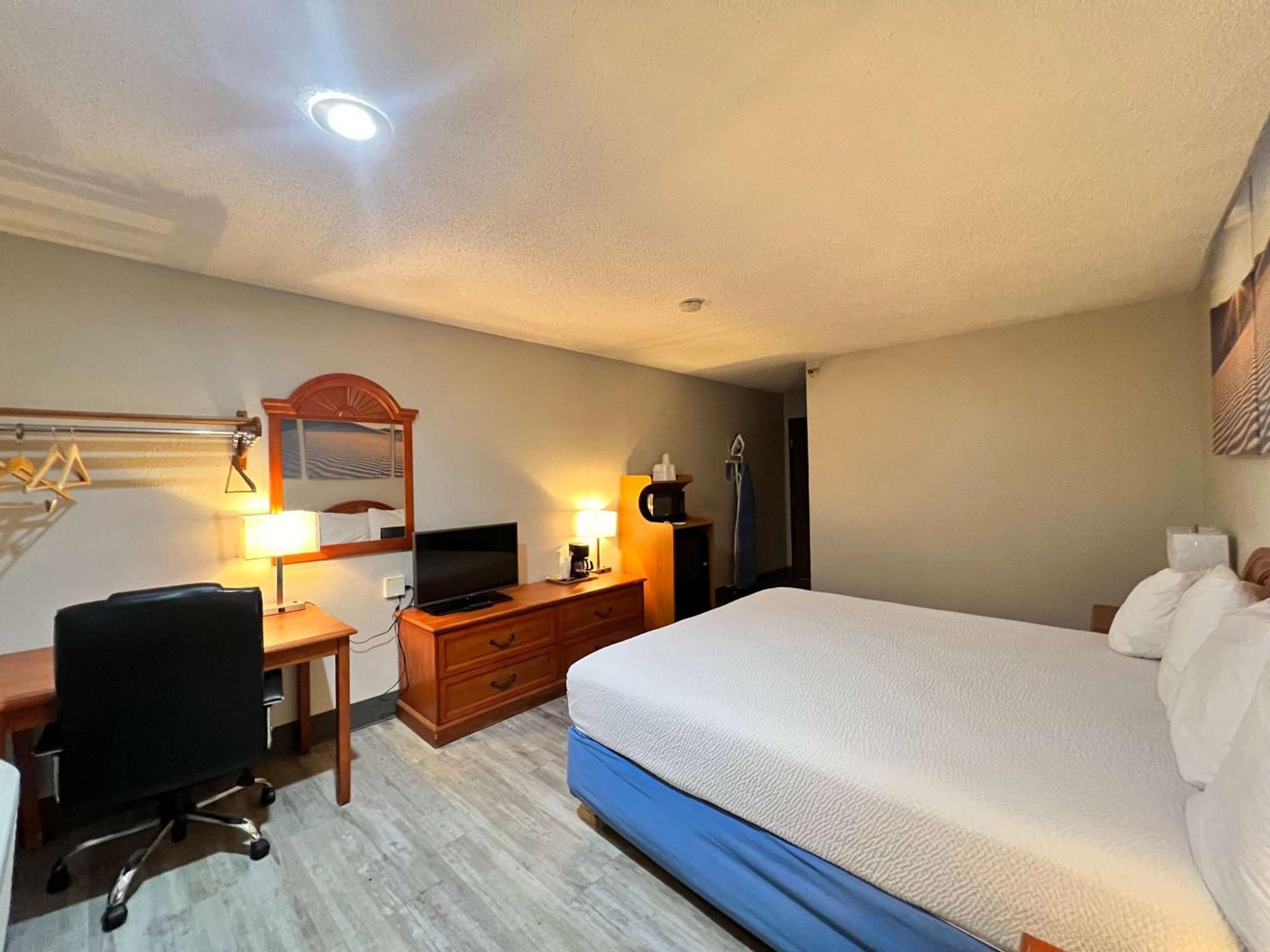 Clearfield Antelope Inn & Suites מראה חיצוני תמונה