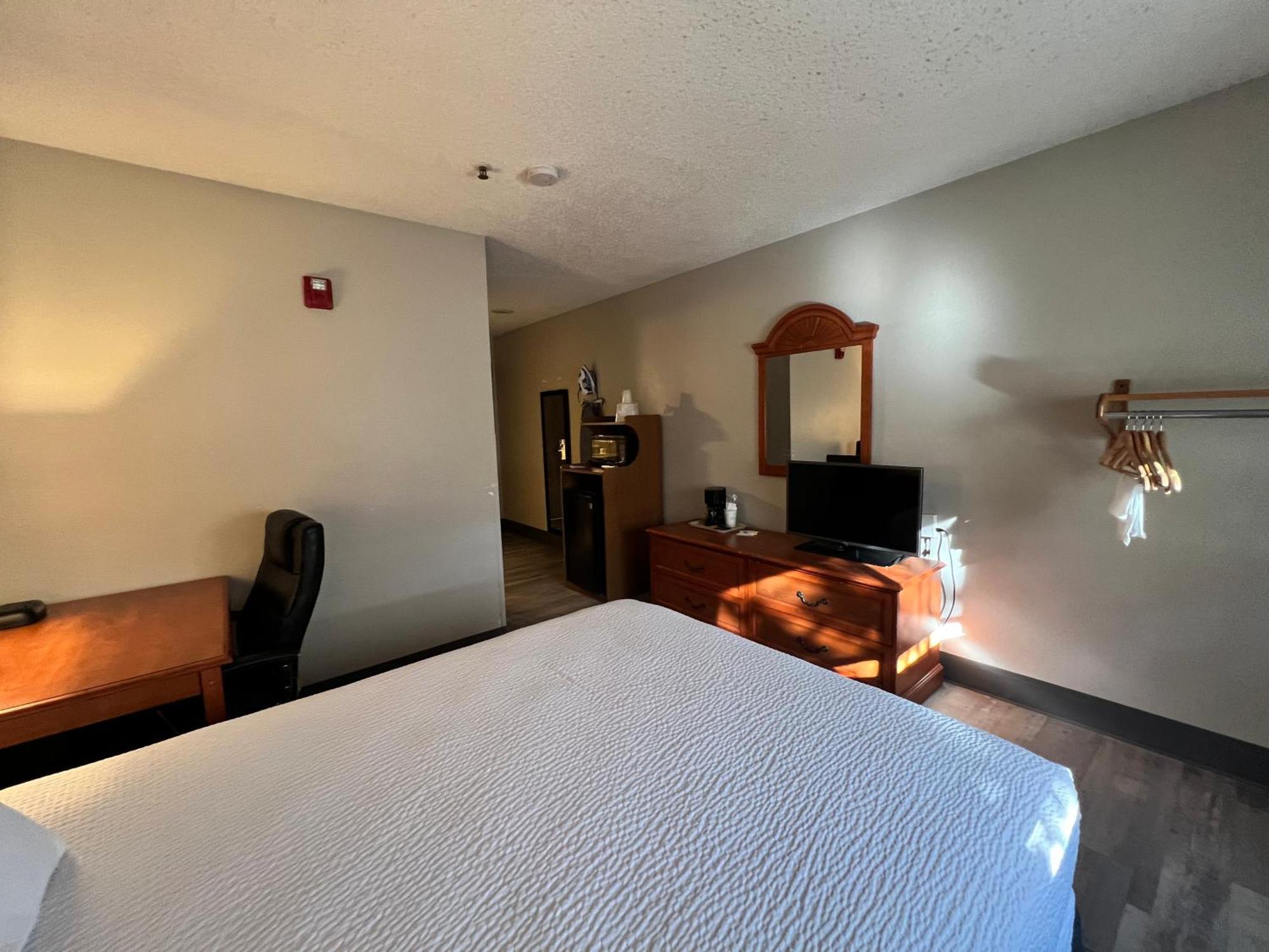 Clearfield Antelope Inn & Suites מראה חיצוני תמונה