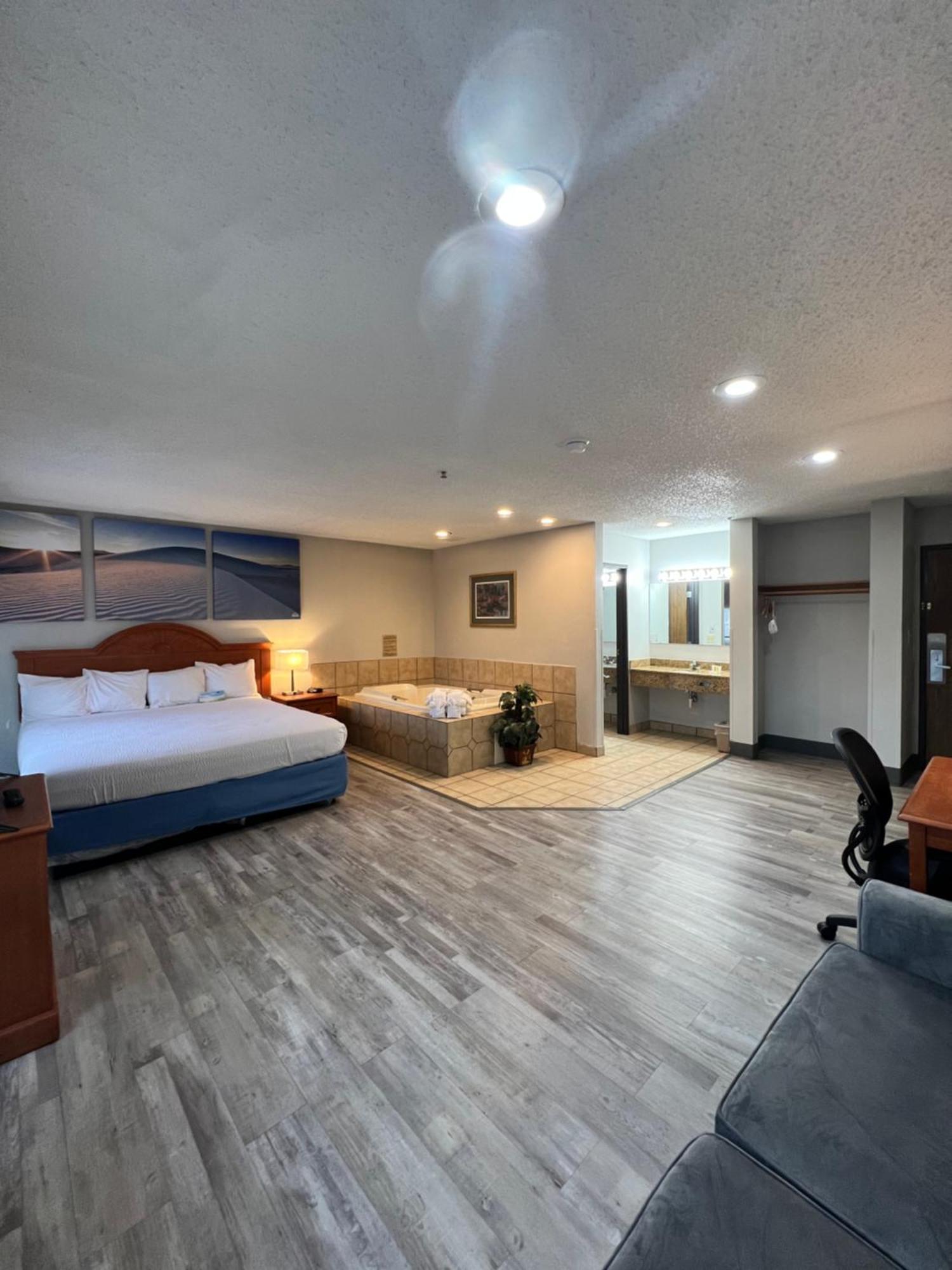 Clearfield Antelope Inn & Suites מראה חיצוני תמונה